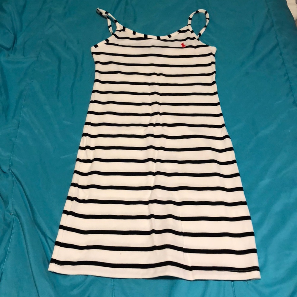Nice tight summer dress! Never worn!